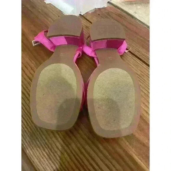 steve madden hot pink crystal heel Size 2 -2” Inch Heel - Picture 2 of 2